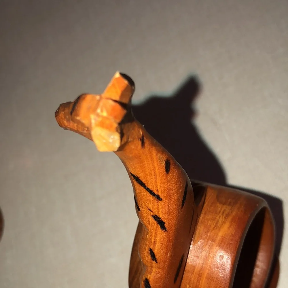 Hand‎ carved made in Kenya Animal Wooden napkin rings, set of 4